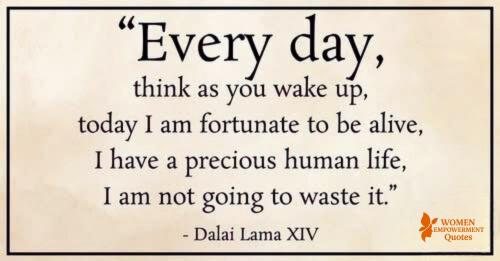 Waking with Gratitude: A Daily Practice for a Meaningful Life